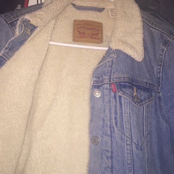 Levi's denim Sherpa jacket - Picture 3 of 4